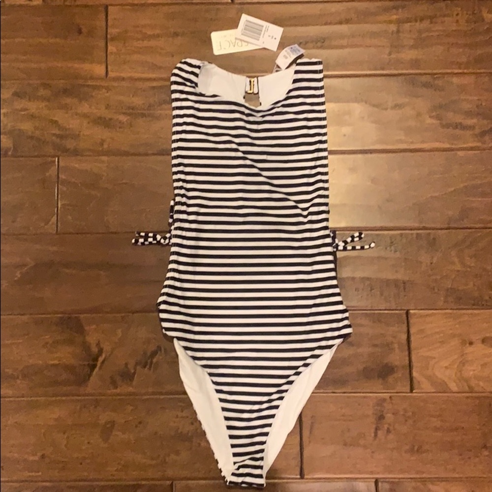 L*Space Striped One Piece Size 6 NEVER BEEN WORN